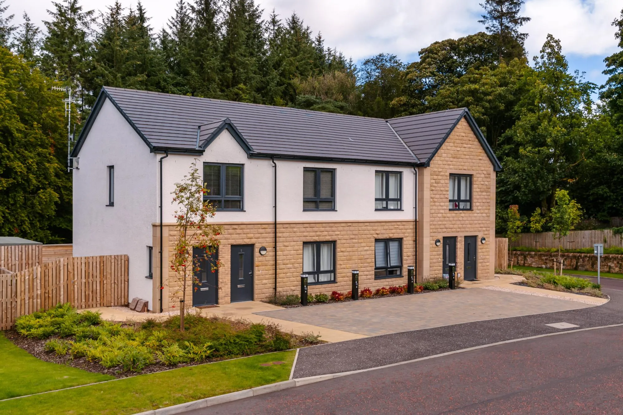 Strahtblane housing development