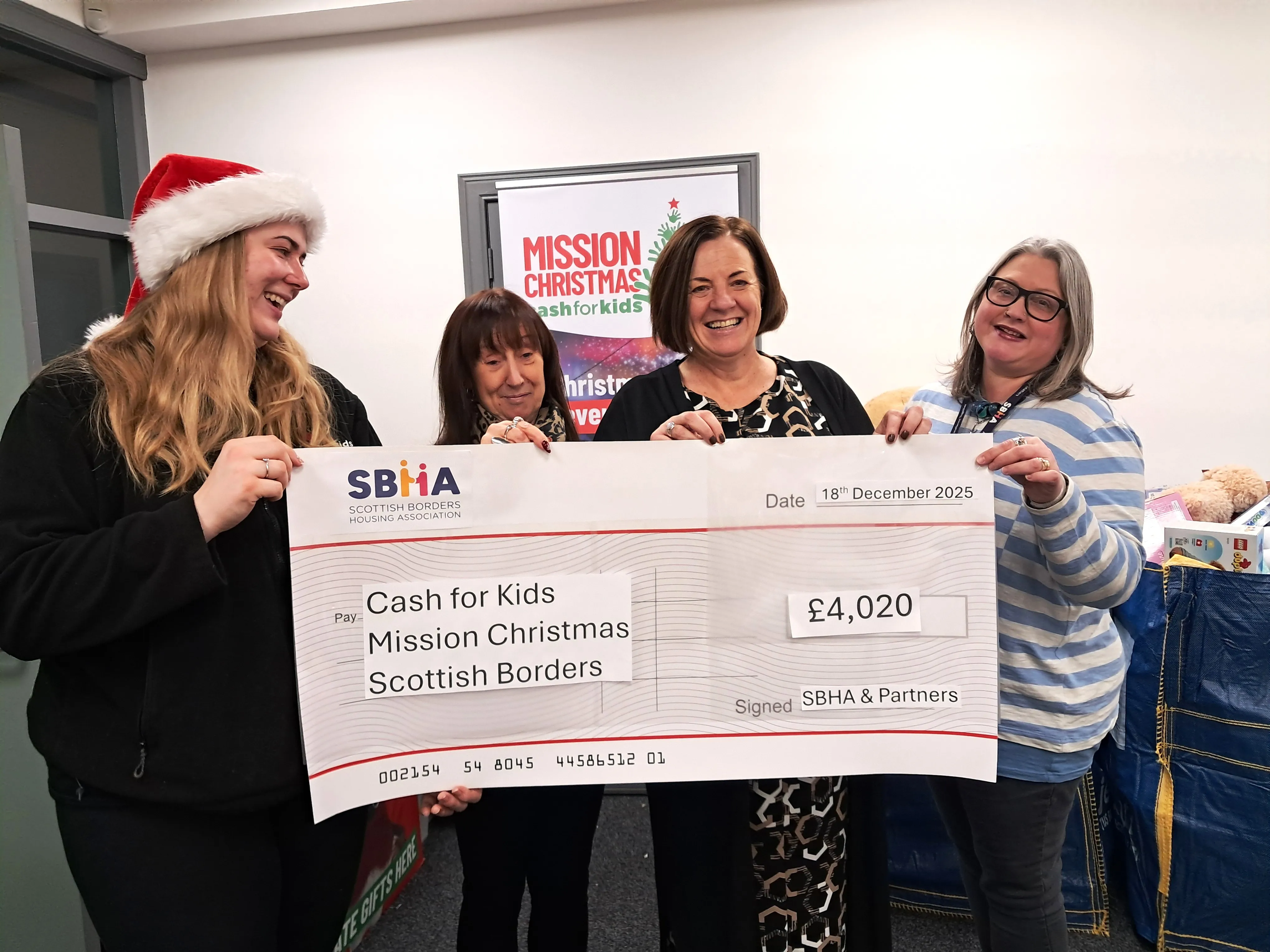cash-for-kids-cheque-handover.jpg