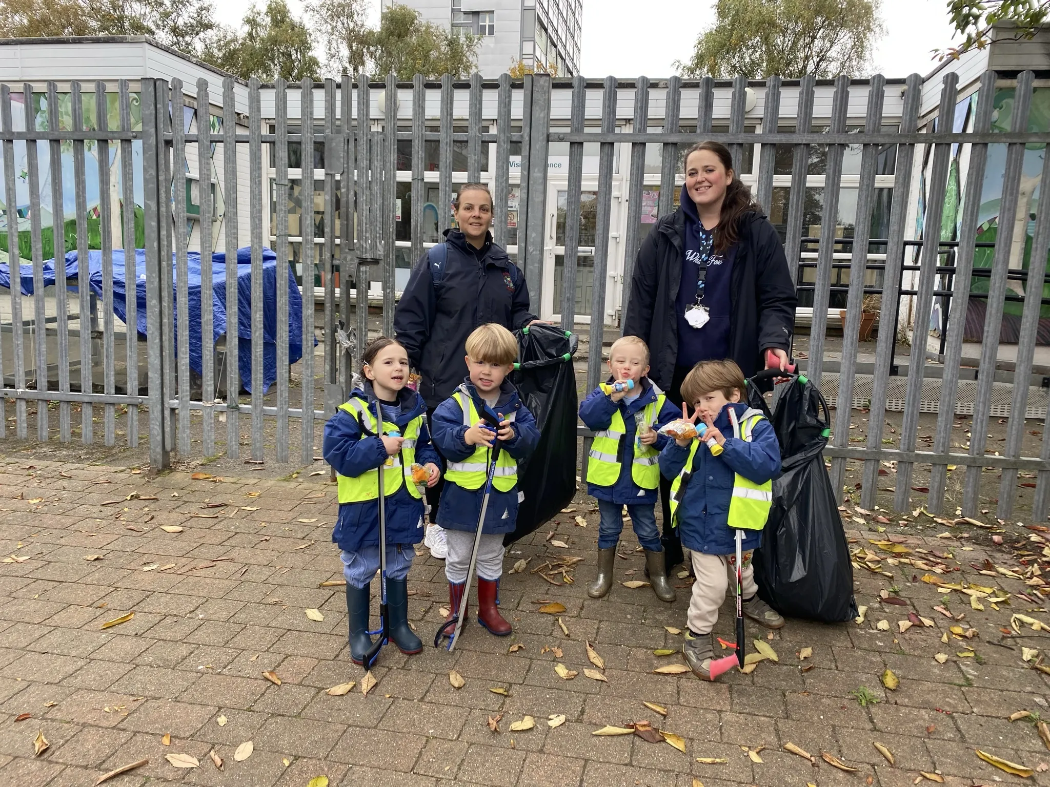 adelphi-nursery-litter-picking.jpeg
